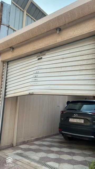 قطع غيار أبواب الكراج